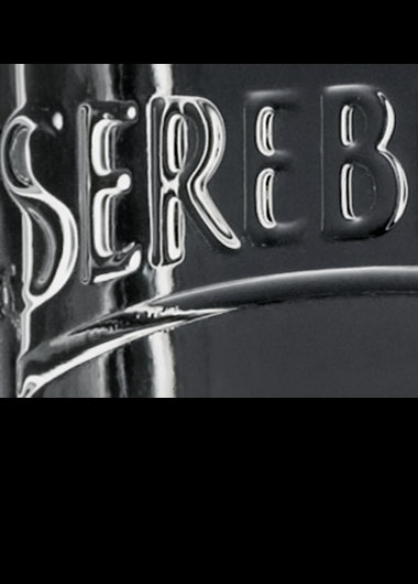 Дизайн бутылки для водки SEREBROFF.