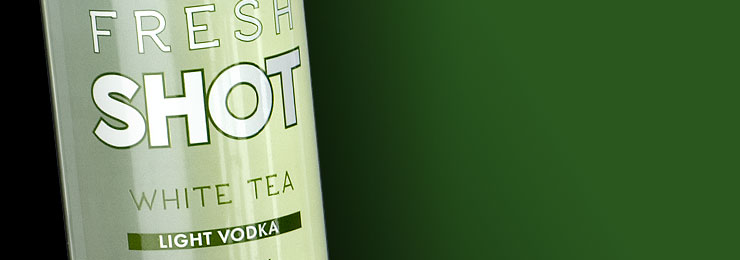 FRESH SHOT. Light fruit spirits range naming, brand positioning and design. 