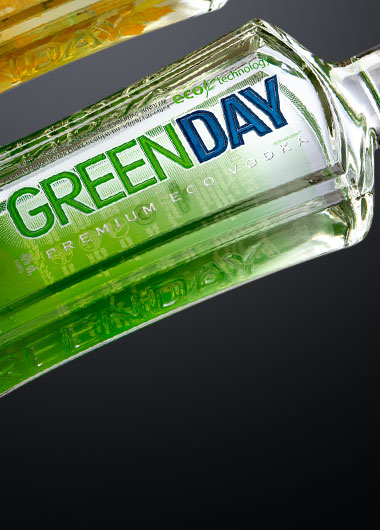 Vodka GREEN DAY design. Bottle and label design.
